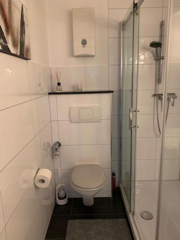 Zentrales Dachgeschossapartment In Leichligen Leichlingen Luaran gambar